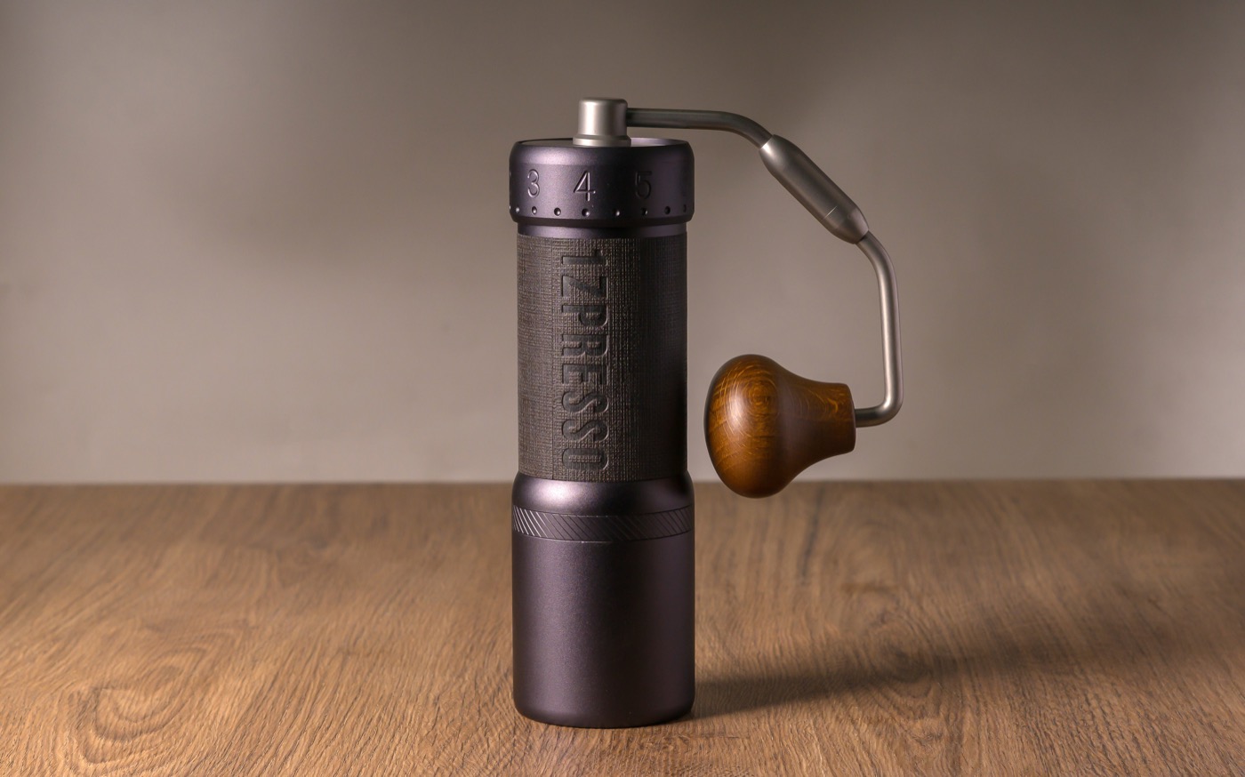 1Zpresso J-Ultra manual product photograph