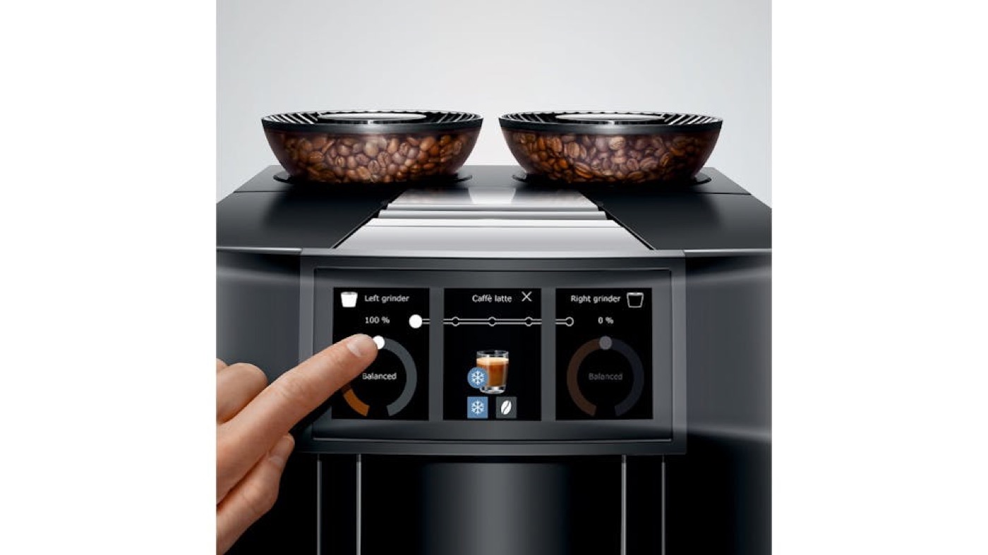 JURA GIGA 10 automatic product photograph